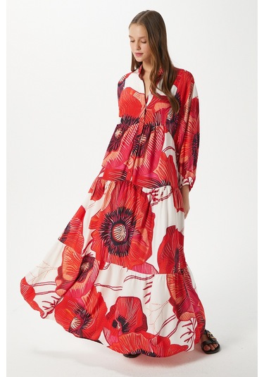 Modest Kadın Catina Kırmızı Çiçekli %100 Viskon Maksi Boy Yazlık Elbise Kırmızımercanekru Çok Renkli