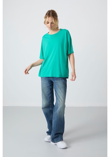 Tommy Life Deniz Yeşili Penye Modal Yumuşak Tuşeli Oversize Fit Basic Kadın T-shirt- 97285 Deniz Yeşili