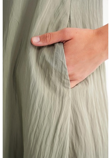 4700 Kadın V Yaka Önü Pileli Elbise Çağla Çağla Yeşili