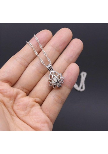 Kişiye Özel Love Temalı Bardak Ve Gece Parlayan Lotus Çiçeği Kolye Hediye Seti