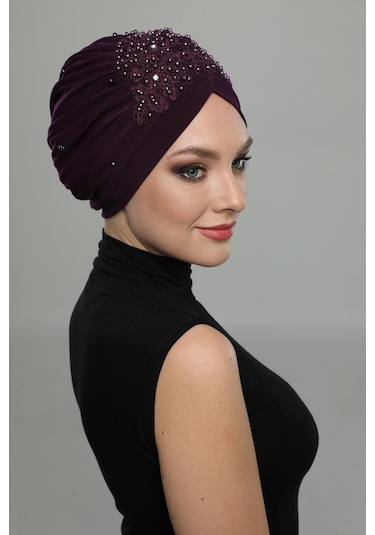 Kopma Astarlı İşlemeli Mor Dantel Motifli Hazır Türban Tesettür Abiye Bone Mor