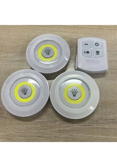 Uzaktan Kumandalı Yapışkanlı 3&amp Apos Lü Led Spot Lamba Çok Renkli