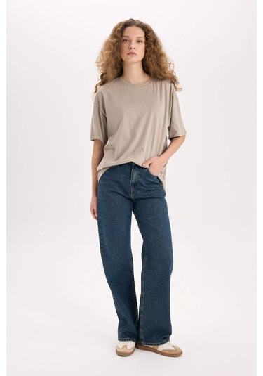 DeFacto Oversize Geniş Kalıp Bisiklet Yaka Basic Düz Kısa Kollu Tişört V4136AZ25SMGR52