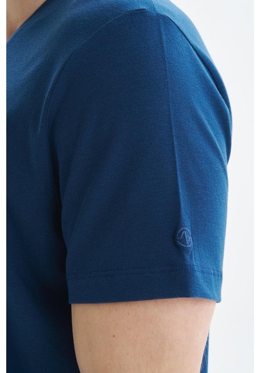Arma Erkek Regular Fit Basic Süprem V Yaka Tişört Y29344472102 İndigo
