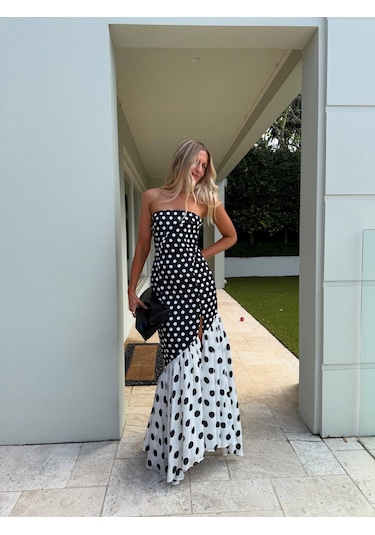 Massilayda Straplez Yırtmaçlı Puantiye Desenli Dubai Kumaş Maxi Elbise