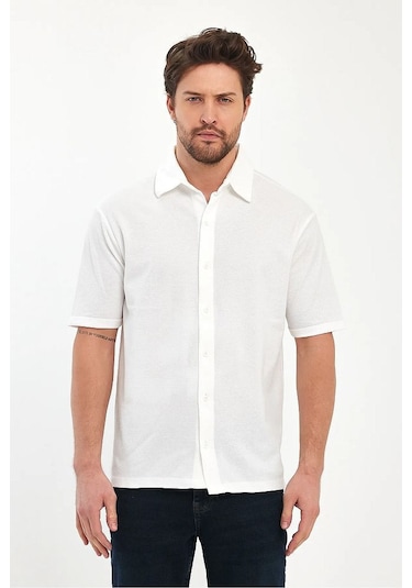 Erkek Önü Düğmeli Rahat Kalıp Nefes Alabilen %100 Pamuk Gömlek Ekru
