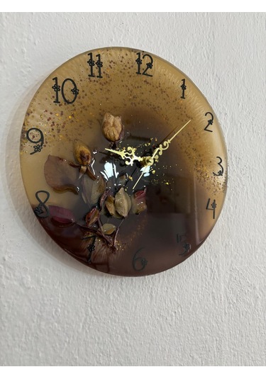 Pelince - Beyaz Gül - Koyu Kahverengi - Epoksi Duvar Saati Özel Tasarım - Tek Üretim - 30 Cm Siyah