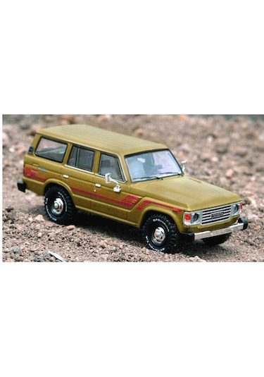 Inno 64 Toyota Land Cruiser Fj60 1/64 Model Araba