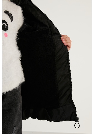 Lela Peluş Astarlı Yakası Suni Kürklü Çıkarılabilir Kapüşonlu Kışlık Kız Çocuk Mont 5766038 Siyah Lela Peluş Astarlı Yakası Suni Kürklü Çıkarılabilir Kapüşonlu Kışlık Kız Çocuk Mont 5766038 Siyah