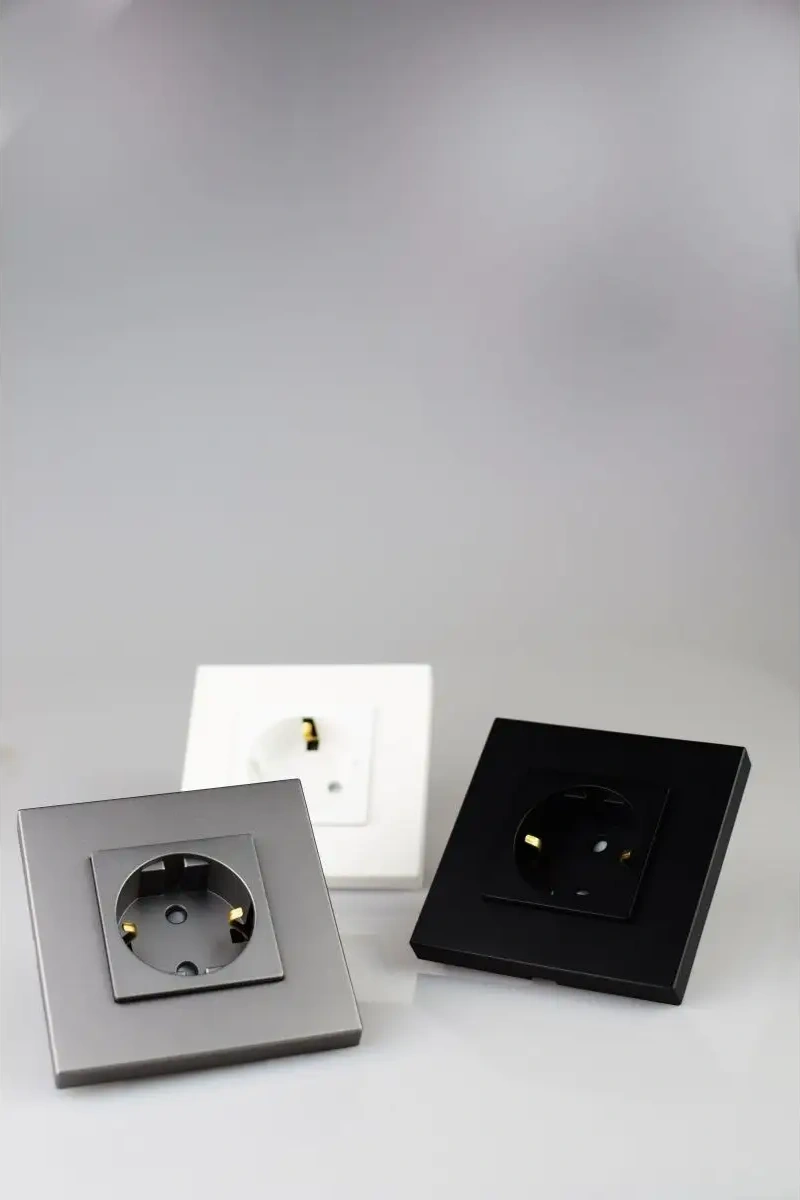 Vo'stabl Çapraz Priz Tekli Plastik Gri Topraklamalı 145885807 101