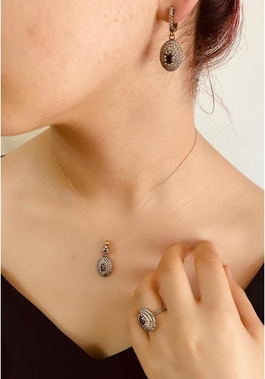 Mor Safir Taşlı 925 Ayar Gümüş Otantik Set Takı