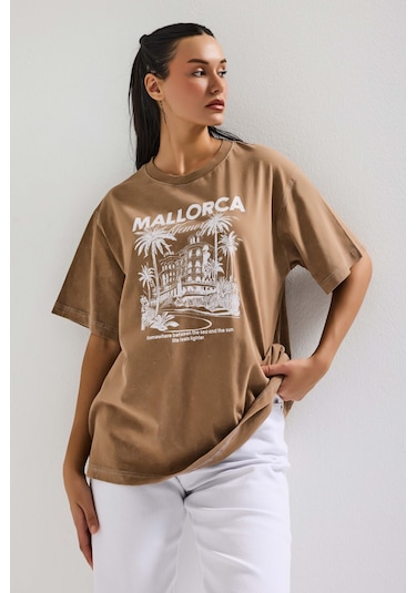 Itsbasic Kadın Kahve S6-16 Oversize Mallorca Baskılı %100 Koton T-shirt