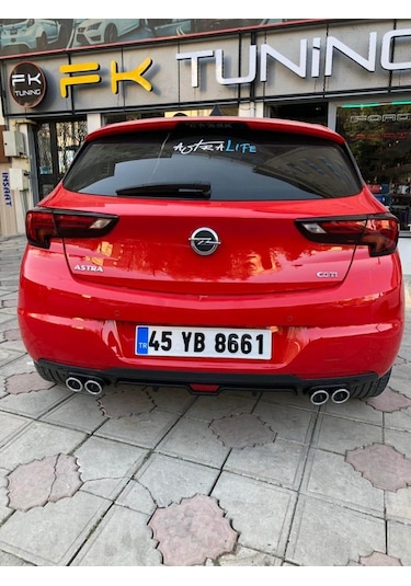 Opel Astra K Egzoz Görünümlü Difüzör