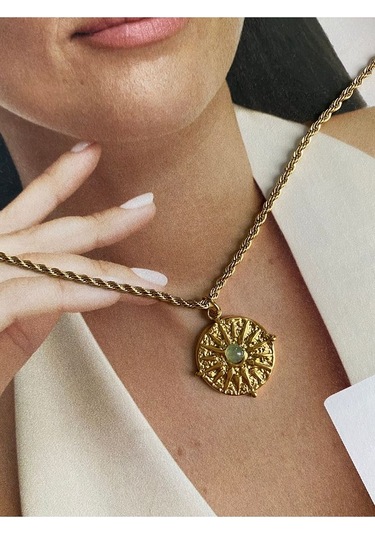 Su Yeşili Taşlı Kutup Yıldızı Gold Paslanmaz Çelik Kadın Kolye Altın
