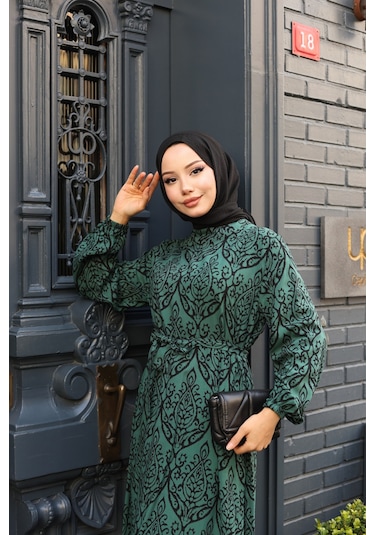 Kadın Viskon % 100 Pamuklu Osmanlı Desen C Yaka Eteği Fırfırlı Belden Kuşaklı Tesettür Elbise 2737 Yeşil Kadın Viskon % 100 Pamuklu Osmanlı Desen C Yaka Eteği Fırfırlı Belden Kuşaklı Tesettür Elbise 2737 Yeşil