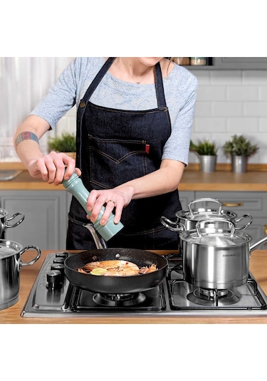 Korkmaz Proline Satin 28 CM Omlet Tava