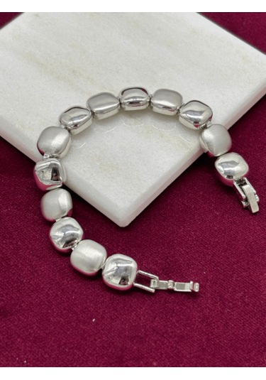 Mat Ve Parlak Silver Renkli Kare Şekilli Bileklik Silver