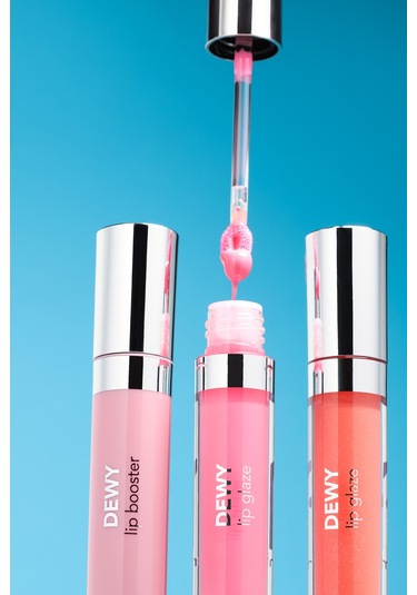 Dewy Lip Booster Dolgunlaştırıcı Etkili Yarı Transparan Dudak Parlatıcısı 8682536093941 007 Bronze Elegance