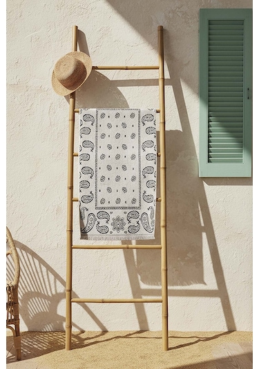 Gri Retro %100 Pamuklu Plaj Havlusu 70x140 Cm
