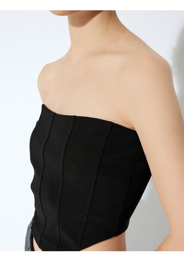 Koton Slim Fit Asimetrik Straplez Crop Top Siyah 5wak10331ek Siyah