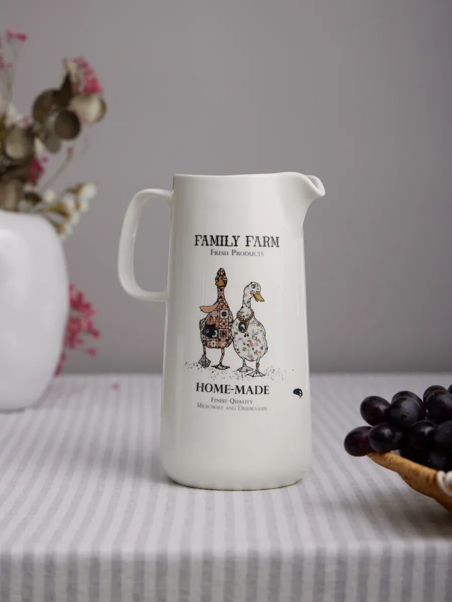 Lefard Family Farm 21 Cm 1.2 L Porselen Su Sürahi 303233033