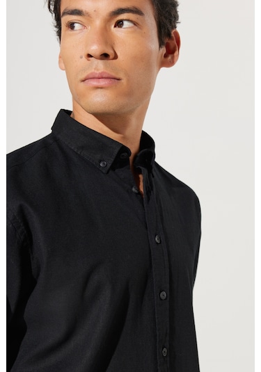AC&Co / Altınyıldız Classics Erkek Sıyah Comfort Fit Rahat Kesim Düğmeli Yaka Keten Gömlek - Siyah