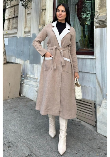 Bej Çift Taraflı Kruvaze Yaka, Kuşaklı, Yumoş Dokulu, Duble Kaşe Uzun Ceket Vizon