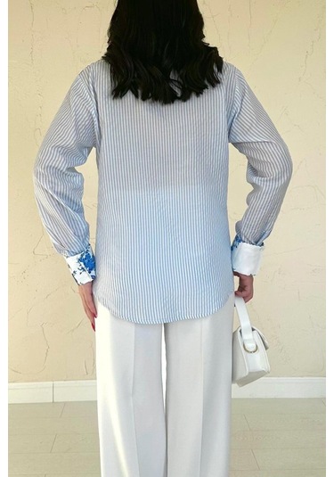 The İstanbul Mavi Garnili Gömlek Mavi