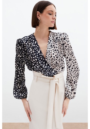 Sateen Kruvaze Desenli Bodysuit - Bej-Siyah