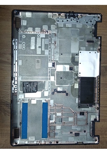 Dell Vostro 3500 S/n 261mph3 Alt Kasa