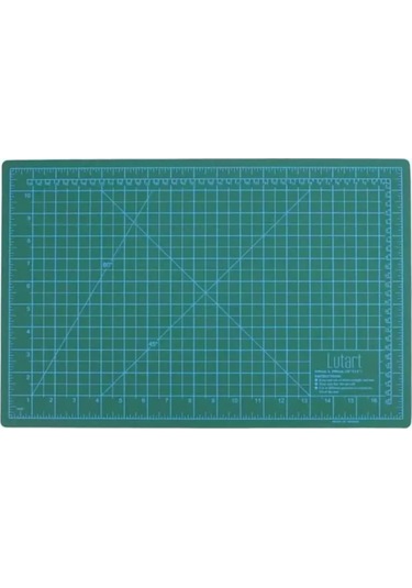 Lutart Kesim Altlığı 22x30 Cm H216