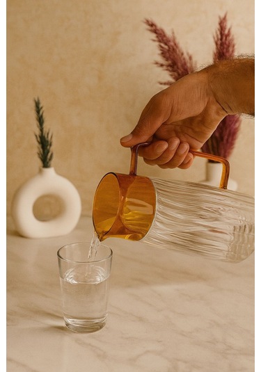 Morponi Borosilikat Cam Lina Sürahi Amber 1600 Ml