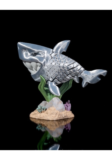 Hareketli Beyaz Köpek Balığı 16x9 Cm