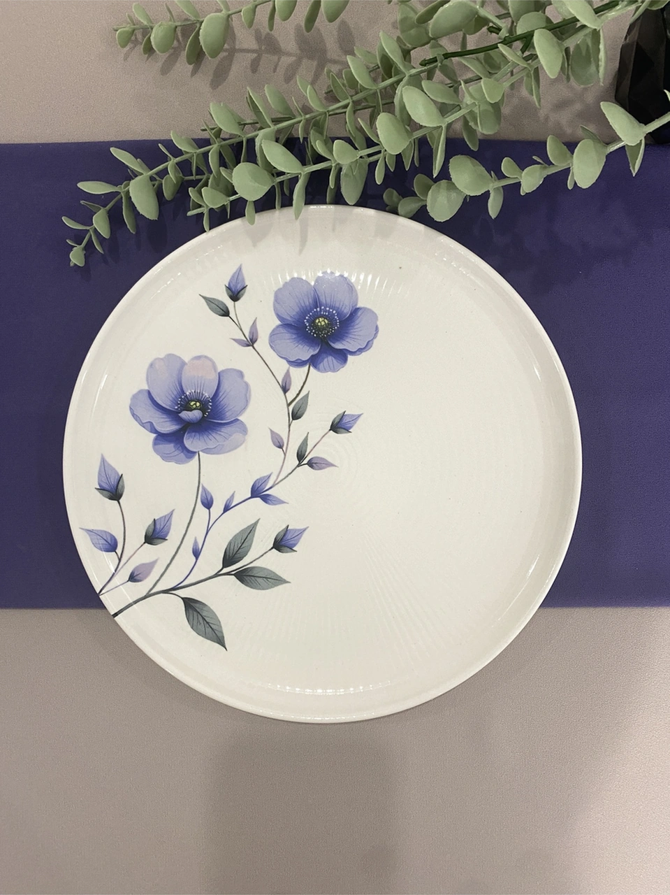 Mor Menekşe Model 25 Cm Büyük Servis Tabağı Mor