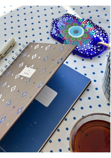 Victoria's Journals Spiralli Sert Kapak 17x24 96 Yaprak Çizgili Defter 123-0071 Kahverengi