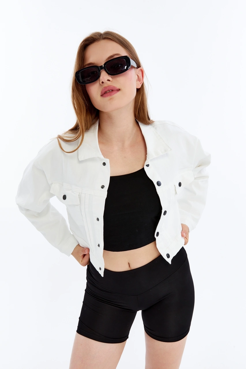 Kadın Bomber Gabardin Ceket Çıt Çıt Düğmeli Kolej Kot Ceket Cepli Renkli Kolay Kombinlenebilen Ceket Beyaz