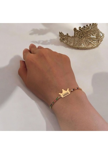 Cansu İsmine Özel Renkli Taş Desenli Taç Motifli 14 Ayar Altın Plakalı Hediye Bileklik-489isim Cansu