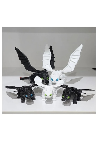 Hayat Ve Sanat Ejderhanı Nasıl Eğitirsin Dişsiz & Işığın Öfkesi /3 Adet Yavru Aile Seti /5 Adet Hareketli Ejderha