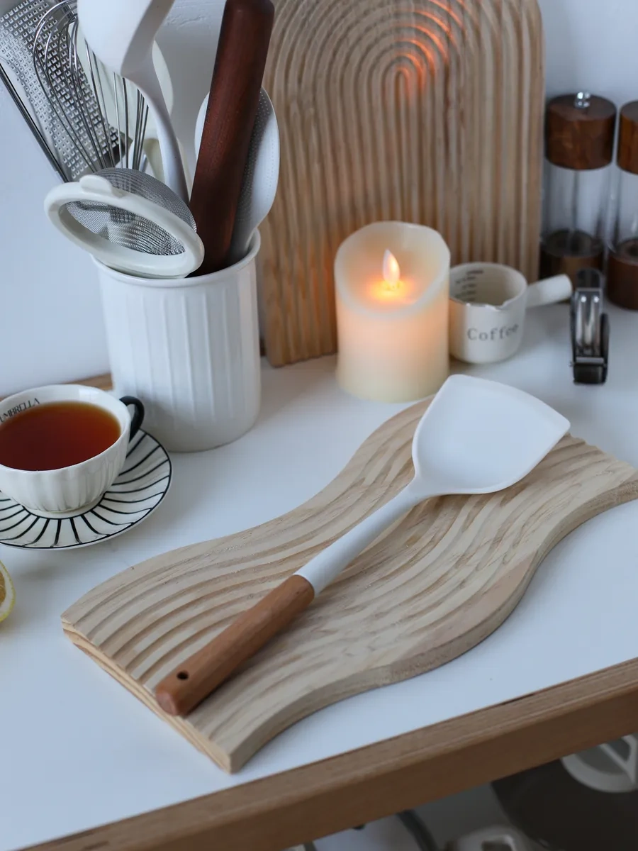 Home Lovers Ahşap Saplı Mutfak Spatulası 296161205 Beyaz