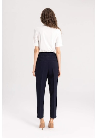 DeFacto Carrot Fit Havuç Kalıp Kumaş Pantolon Basic Düz Cepli Yüksek Bel Düz Paça B1238AX25SPNV28