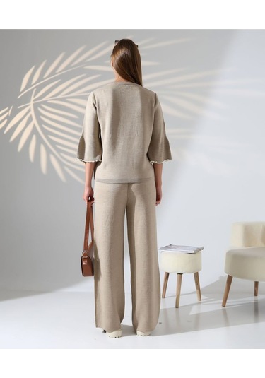 İnci Volanlı Kol Detaylı Triko Takım Vizon