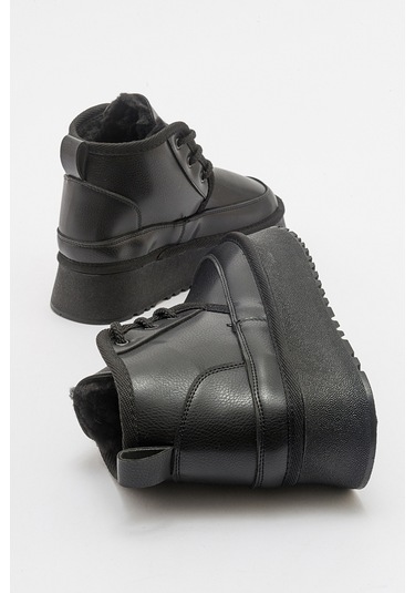 Luvishoes Ovela Siyah Cilt Kalın Taban Bğcklı Kadın Spor Bot Sıyah Cılt