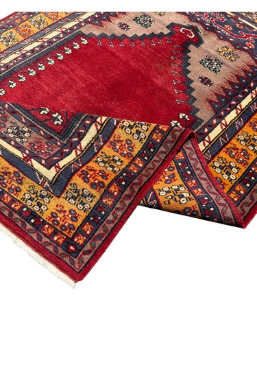 El Dokuma Vintage Kafkas Halısı 103x160 Kırmızı %100 Yün Namazlık