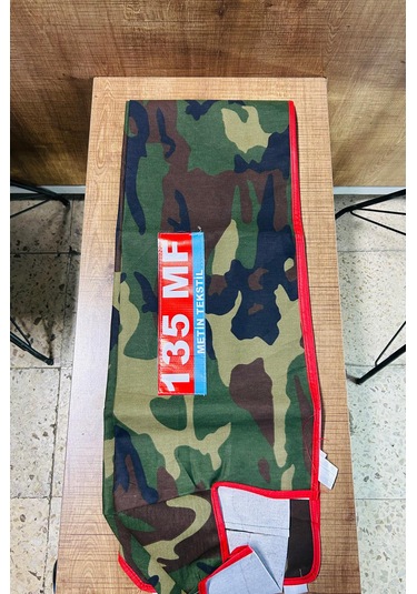 Massey Ferguson 135 Asgari Branda Ve Düz Kırmızı Koltuk Kılıfı