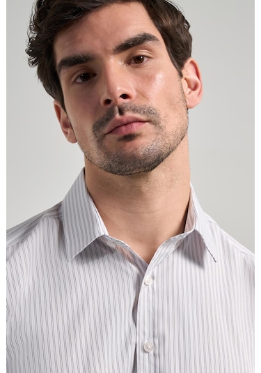 Beyaz Uzun Kol Çizgili Desen Bez Ayağı Yarım İtalyan Yaka Cepsiz Esnek Classic Slim Fit Gömlek 1004245220 Beyaz