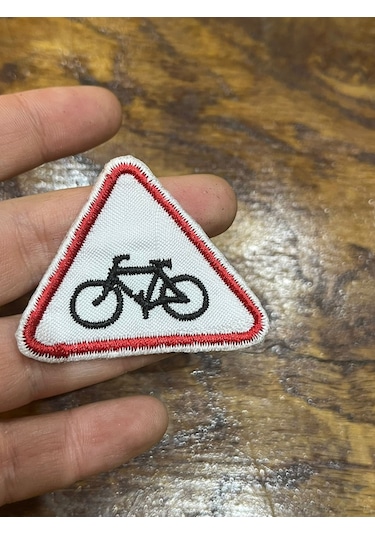 Bisikletli Arma Dikiş Aplike Ütü İle Yapışan 5x4 Cm
