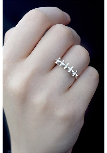 0.20 Ct. Beştaş Pırlanta Yüzük 8 Ayar