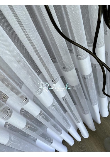 Tül Perde Derin Desen Armür Düz Enine Hizalı Beyaz