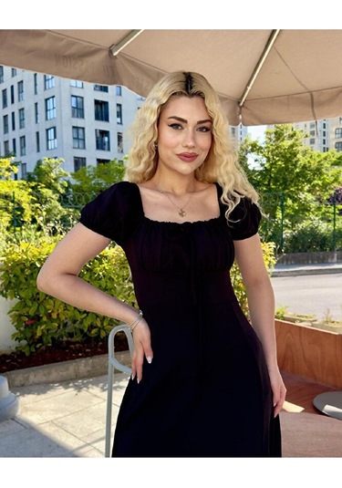 Kadın Kare Yaka Arkası Gipeli Önden Bağlamalı Kısa Ayrobin Elbise Siyah