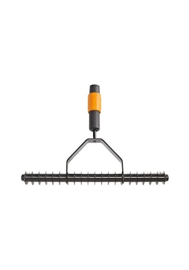 Fiskars 135513-1000655 Quikfit Çim Havalandırma Tırmığı